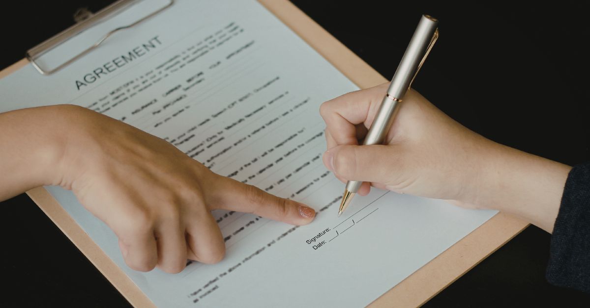 מה חשוב לבדוק לפני חתימה על הסכם פירוק שותפות?